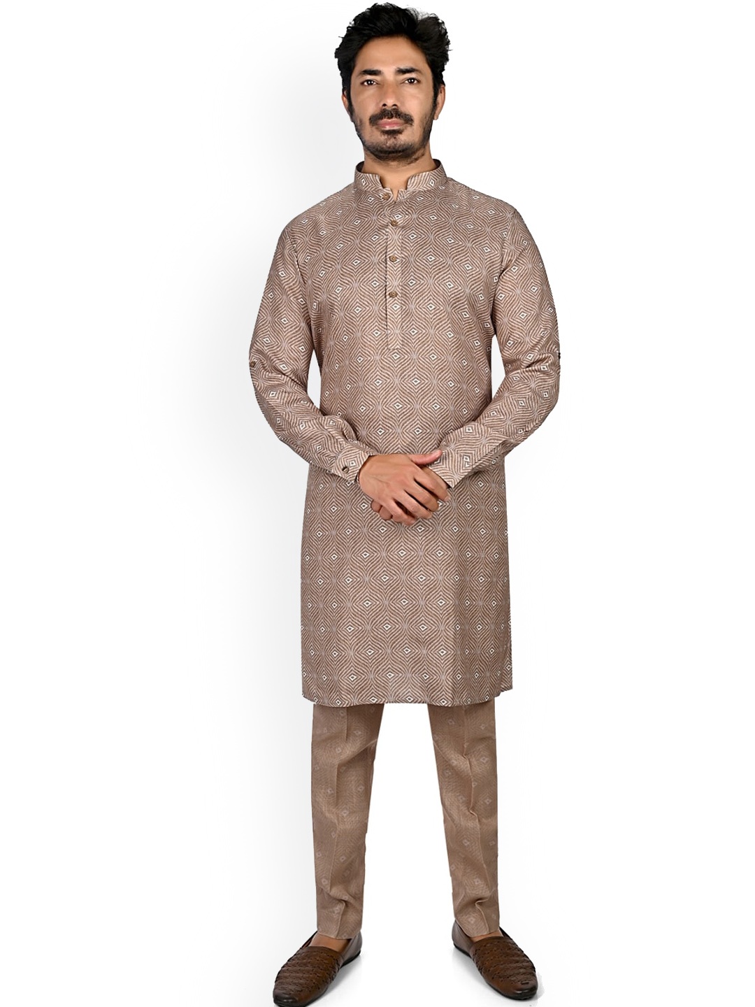 

Authentics Ethnic Motifs Printed Mandarin Collar Linen Kurta With Trousers, Brown