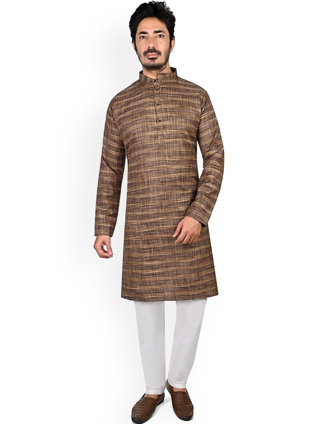 

Authentics Self Design Mandarin Collar Regular Kurta With Pyjamas, Brown