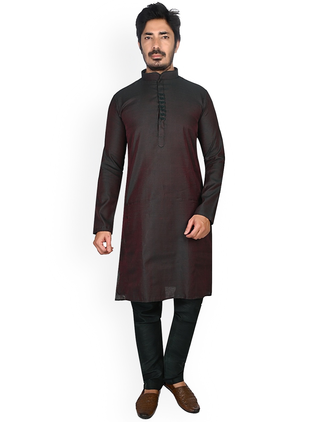 

Authentics Chevron Woven Design Mandarin Collar Regular Kurta With Pyjamas, Green