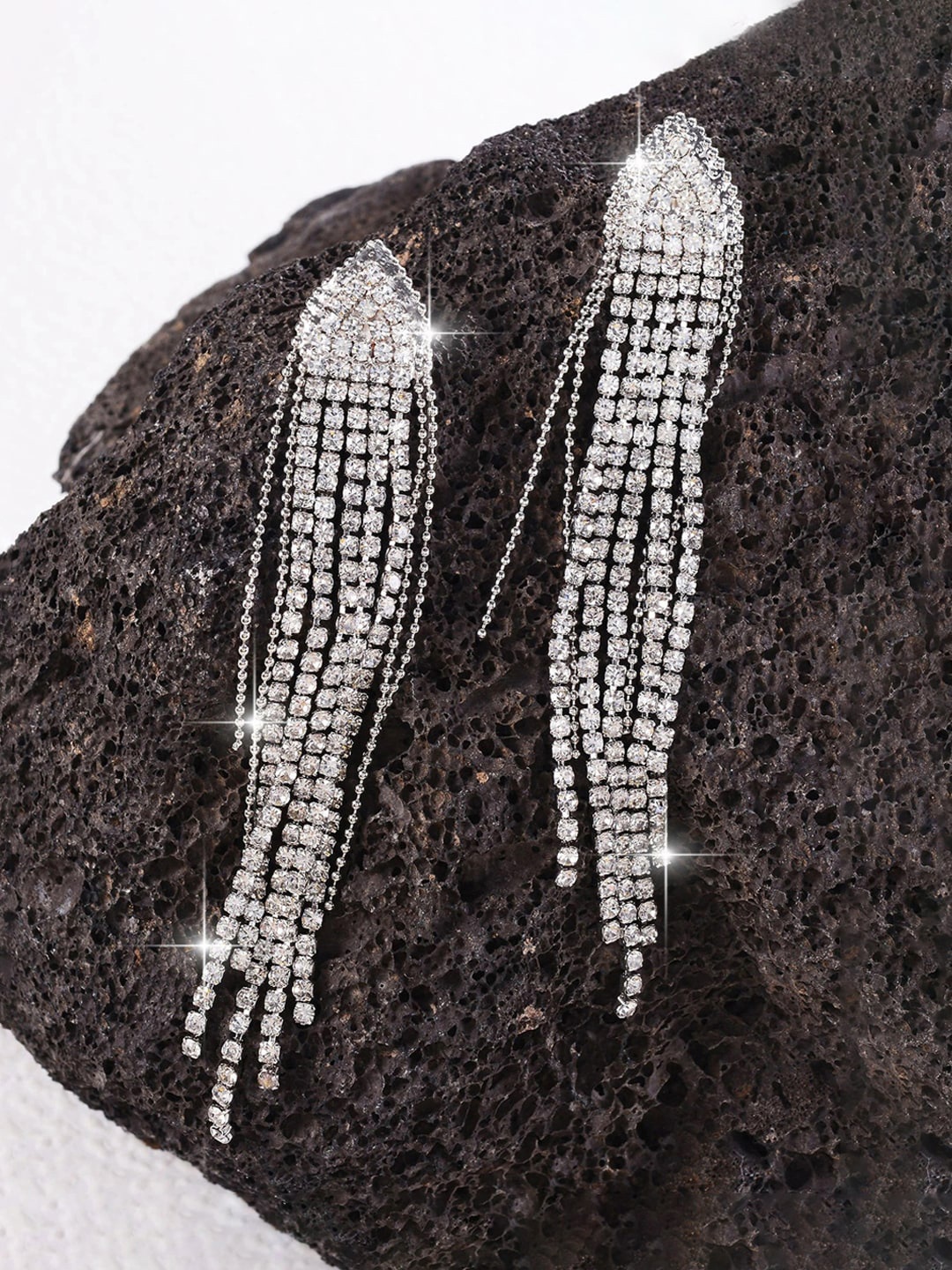 

Jewels Galaxy Silver-Plated Contemporary Chandelier Drop Earrings