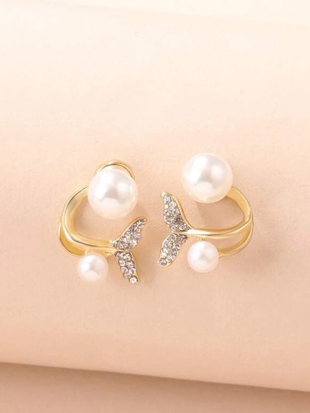 

Jewels Galaxy Gold-Plated Contemporary Studs, White