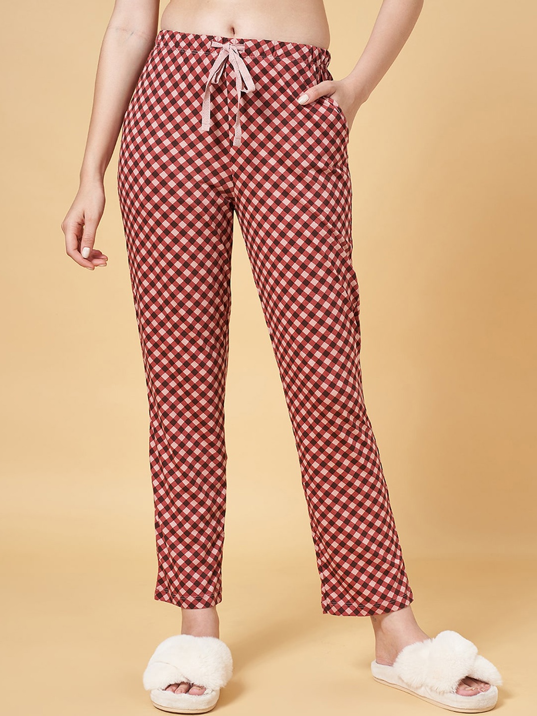 

Dreamz by Pantaloons Women Checked Pure Cotton Lounge Pants, Pink