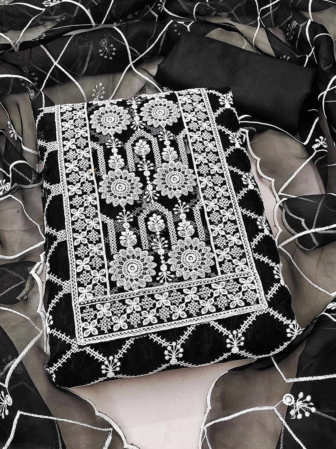 

KALINI Floral Embroidered Unstitched Dress Material, Black