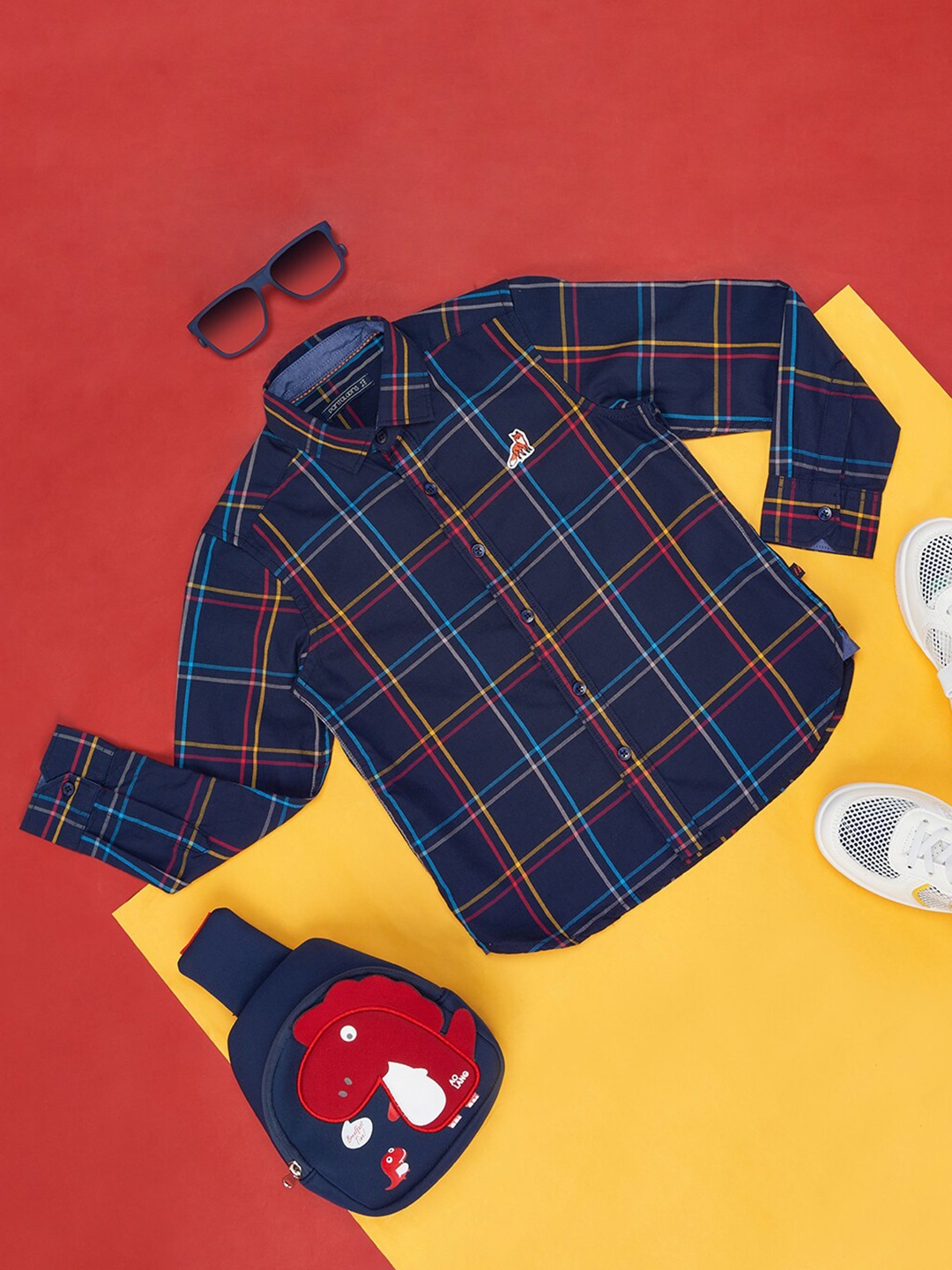 

Pantaloons Junior Boys Checked Cotton Casual Shirt, Navy blue