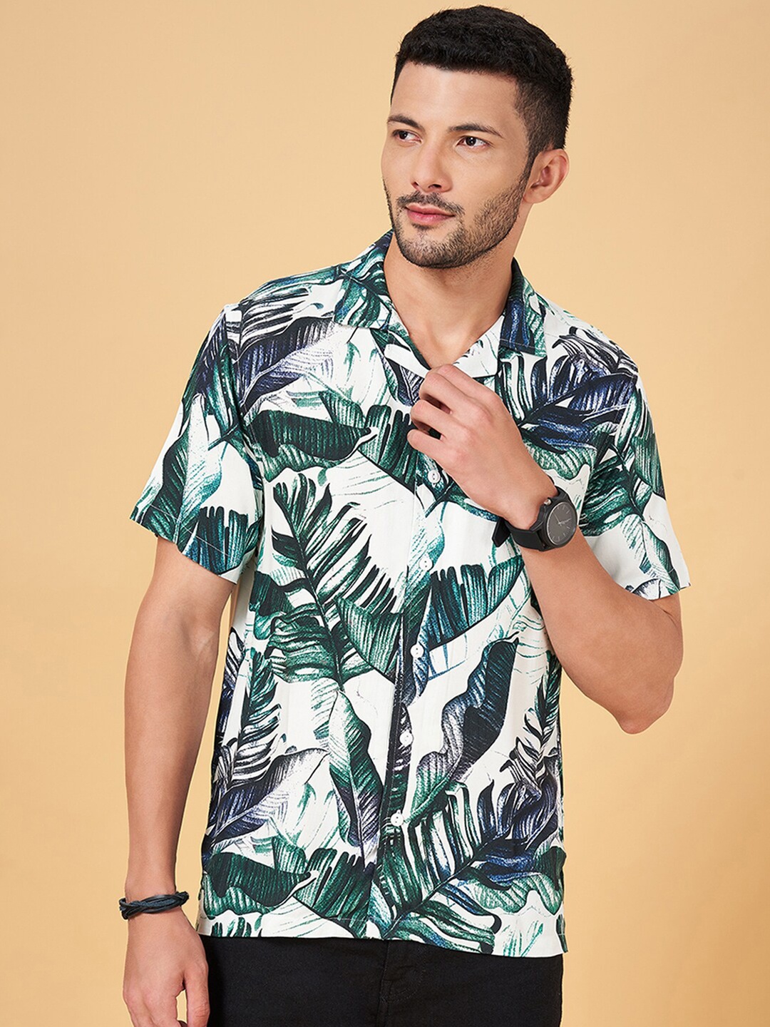 

People Slim Fit Floral Printed Cuban Collar Casual Shirt, Green