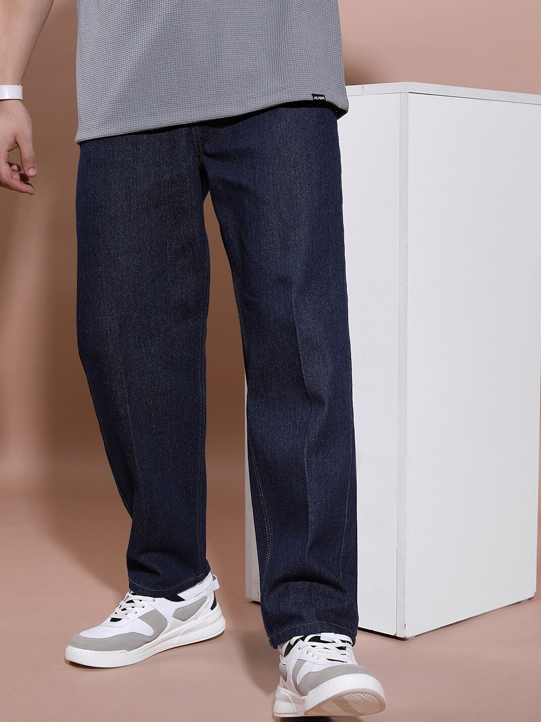 

HIGHLANDER Men Clean Look Mid-Rise Relaxed Fit Jeans, Blue