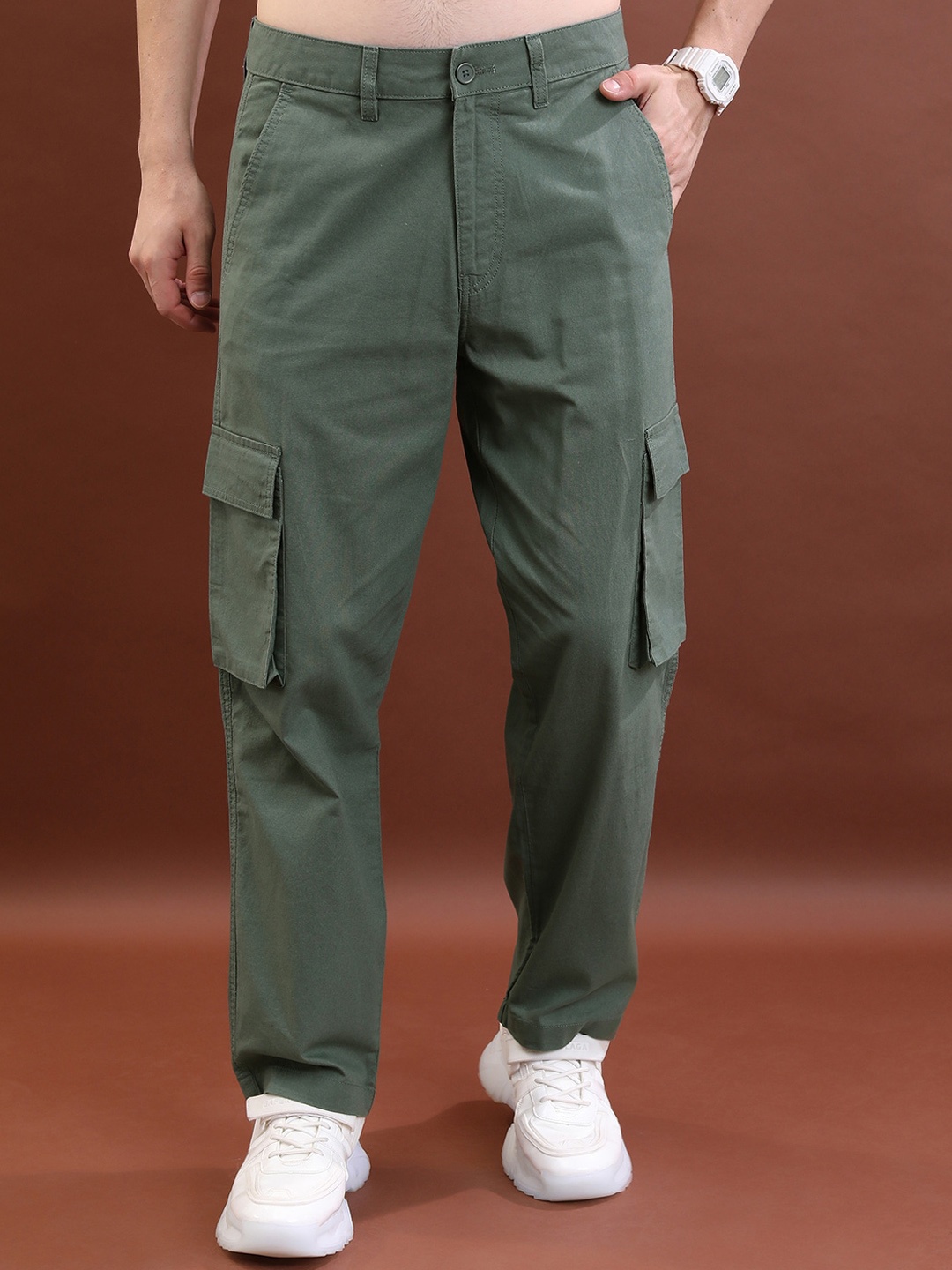 

HIGHLANDER Men Straight Fit High-Rise Cotton Cargo Trousers, Green