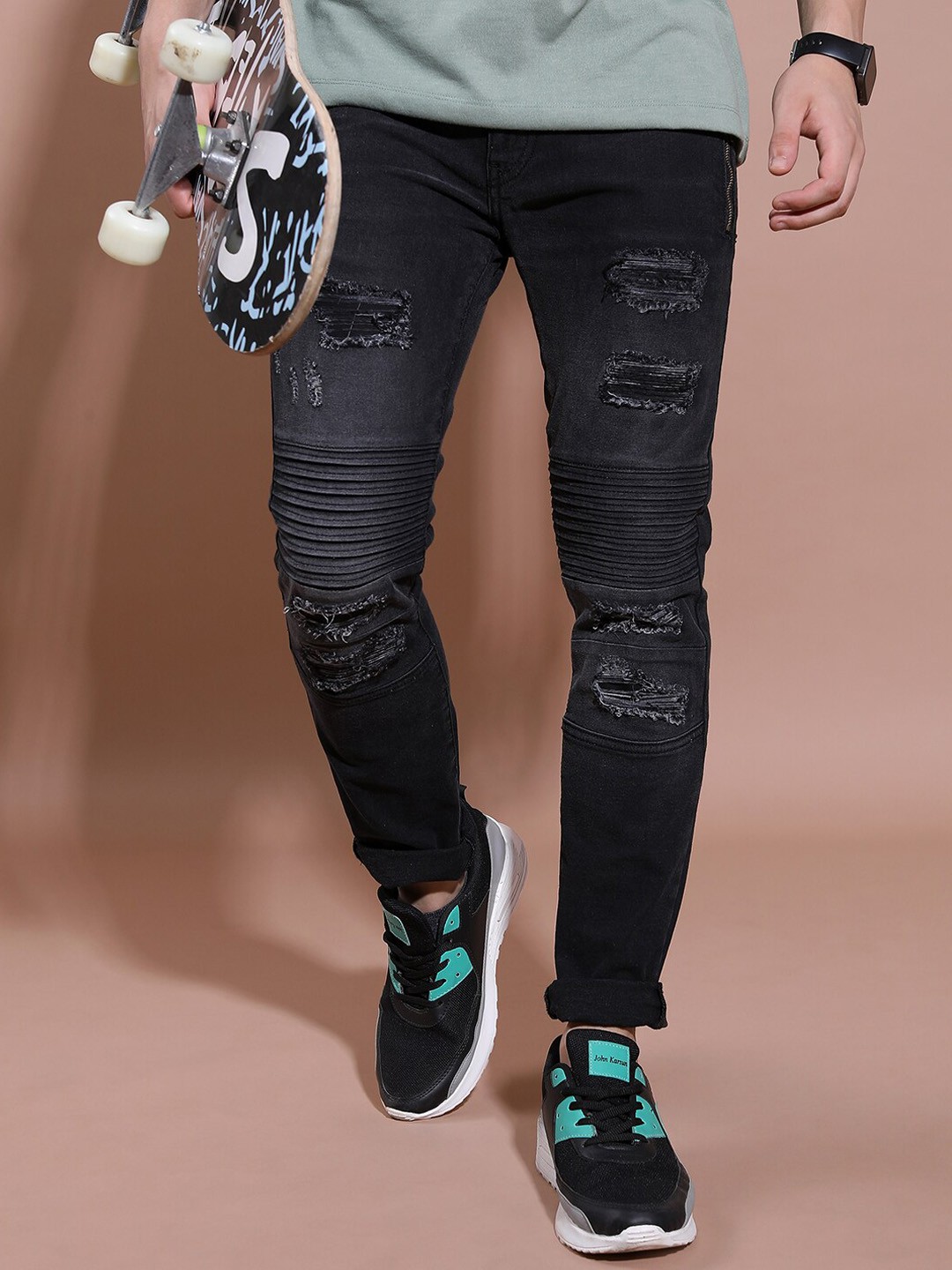 

HIGHLANDER Men Skinny Fit Highly Distressed Light Fade Stretchable Jeans, Black