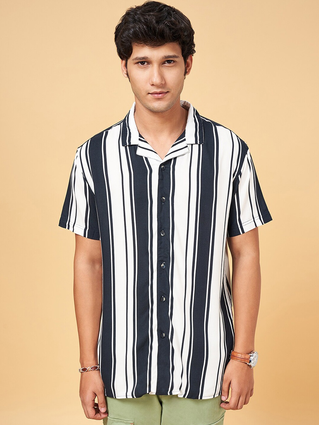 

Urban Ranger by pantaloons Slim Fit Striped Cotton Casual Shirt, Navy blue