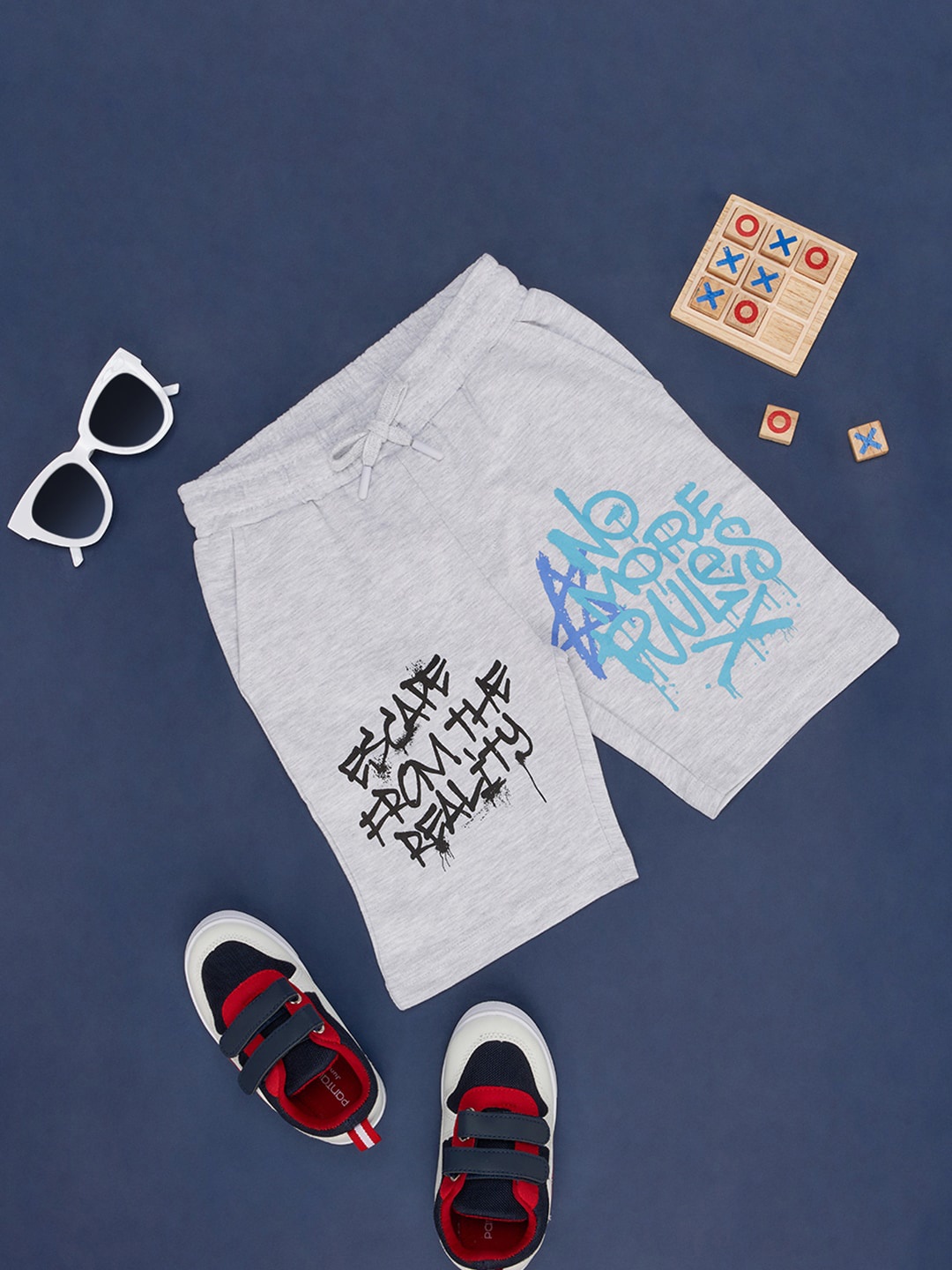 

Pantaloons Junior Boys Typography Printed Cotton Shorts, Off white