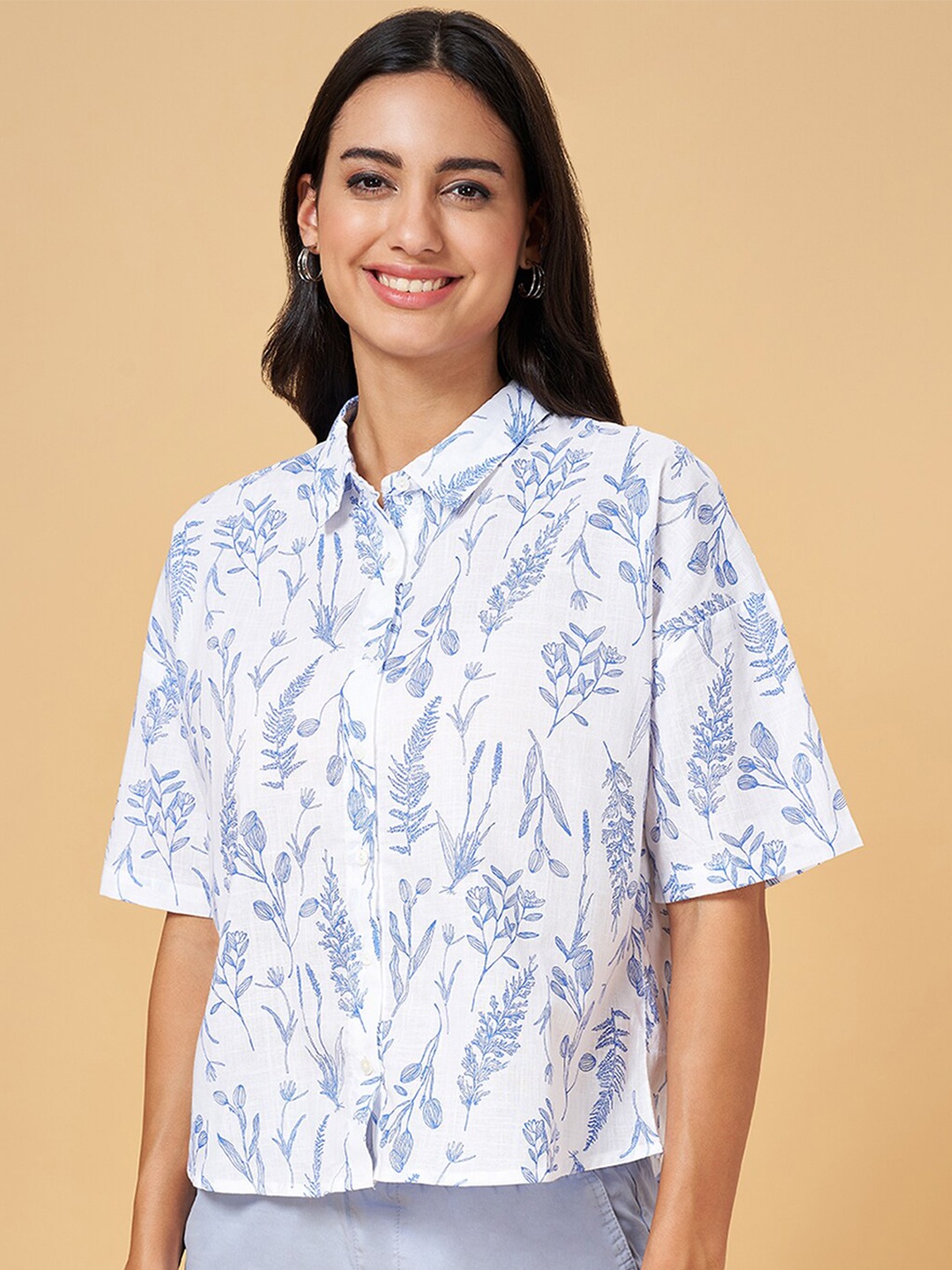 

Honey by Pantaloons Floral Printed Shirt Style Top, White