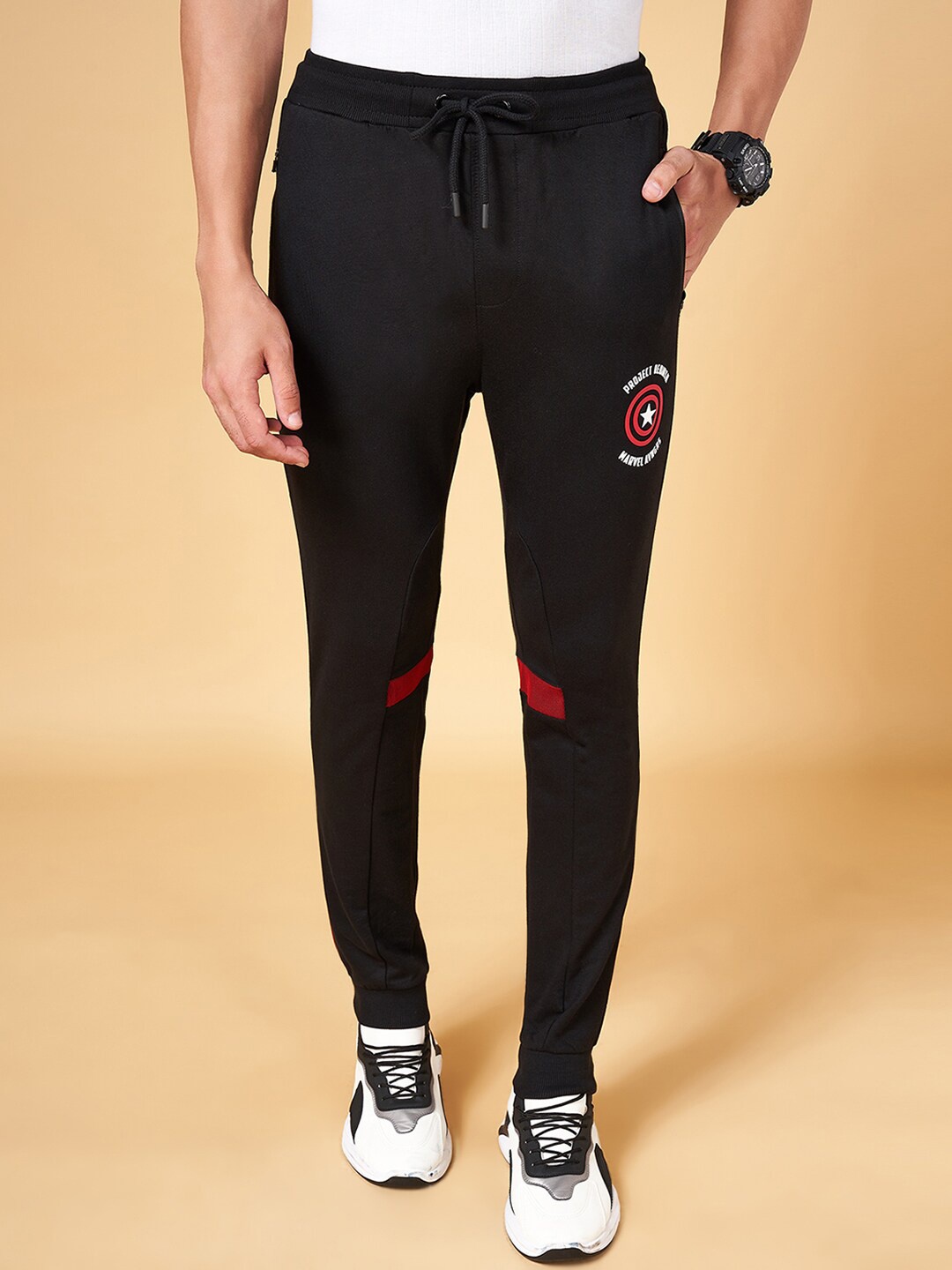 

SF JEANS by Pantaloons Men Slim-Fit Joggers, Black