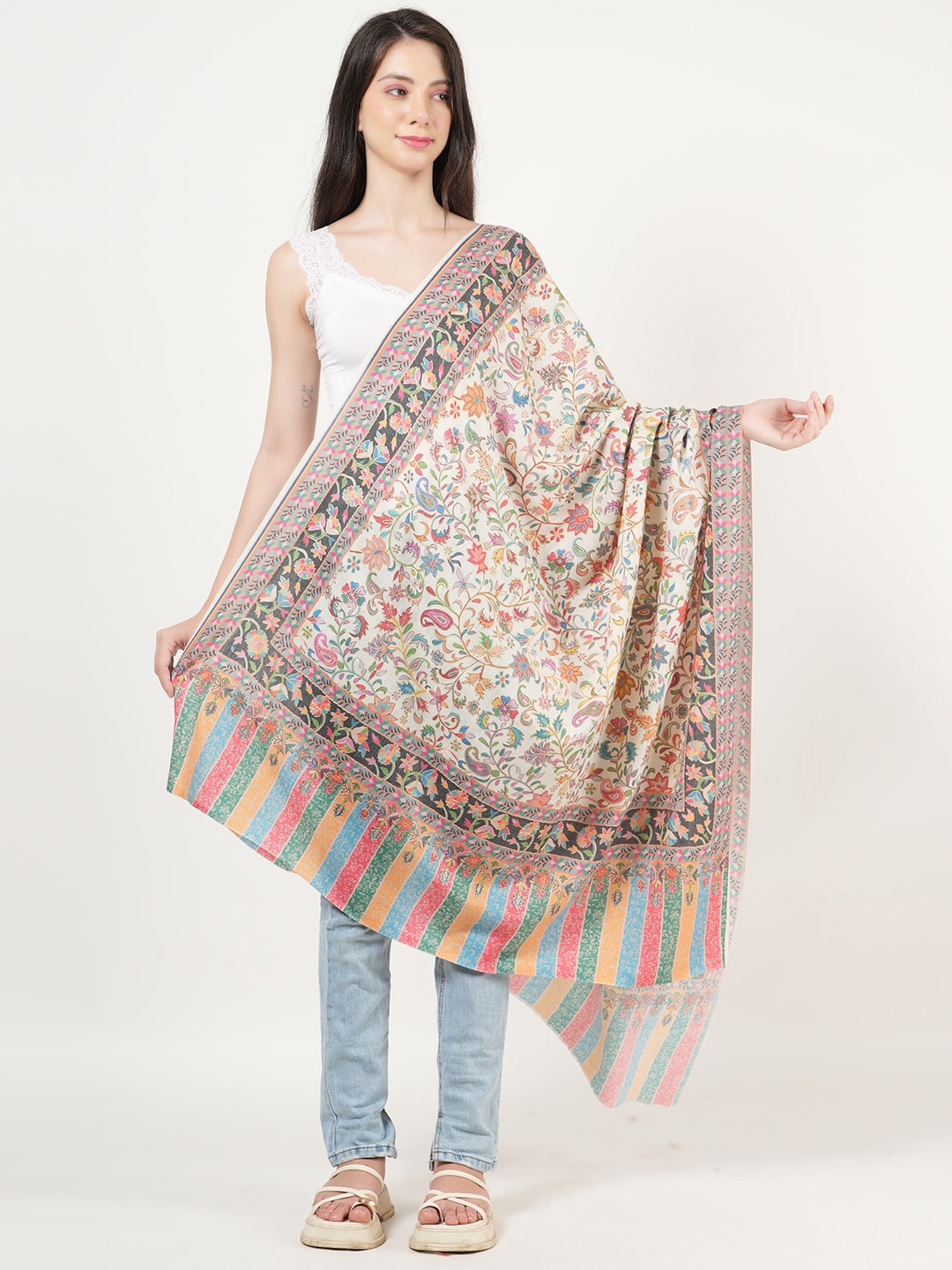 

MUFFLY Kalamkari Printed & Aari Embroidery Shawl, Blue