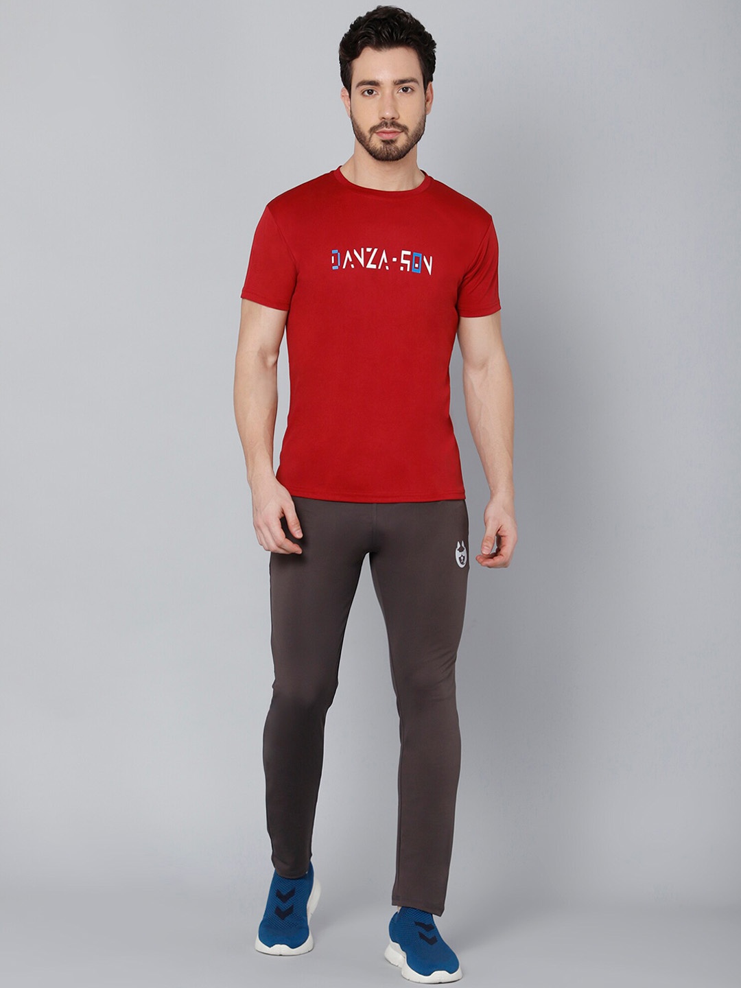 

DANZA-SON Mid-Rise T-Shirt & Shorts, Maroon