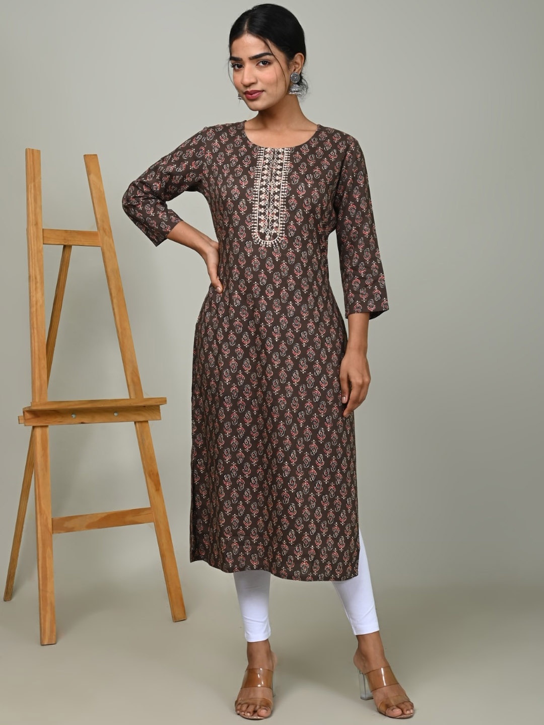 

Nishika Ethnic Motifs Printed Thread Work Detailed Straight Kurta, Brown