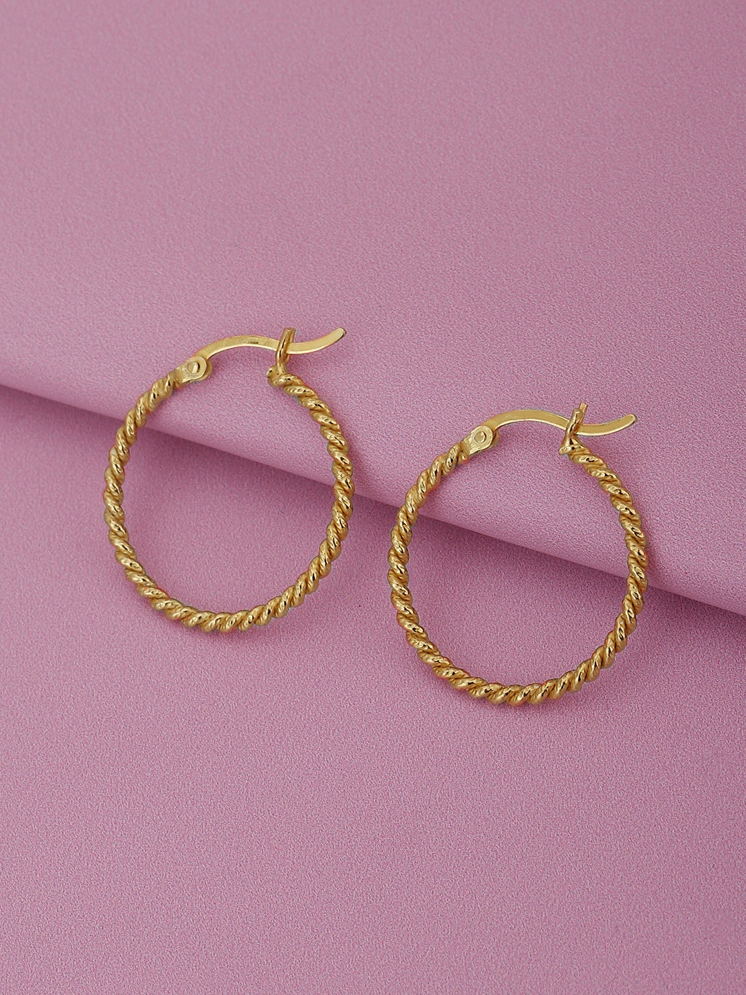 

Carlton London 18Kt Gold-Plated 925 Sterling Silver Circular Hoop Earrings