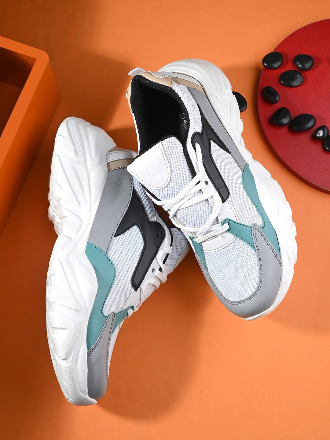 

The Roadster Lifestyle Co. Men Grey & Sea Green Colourblocked Lightweight Sneakers