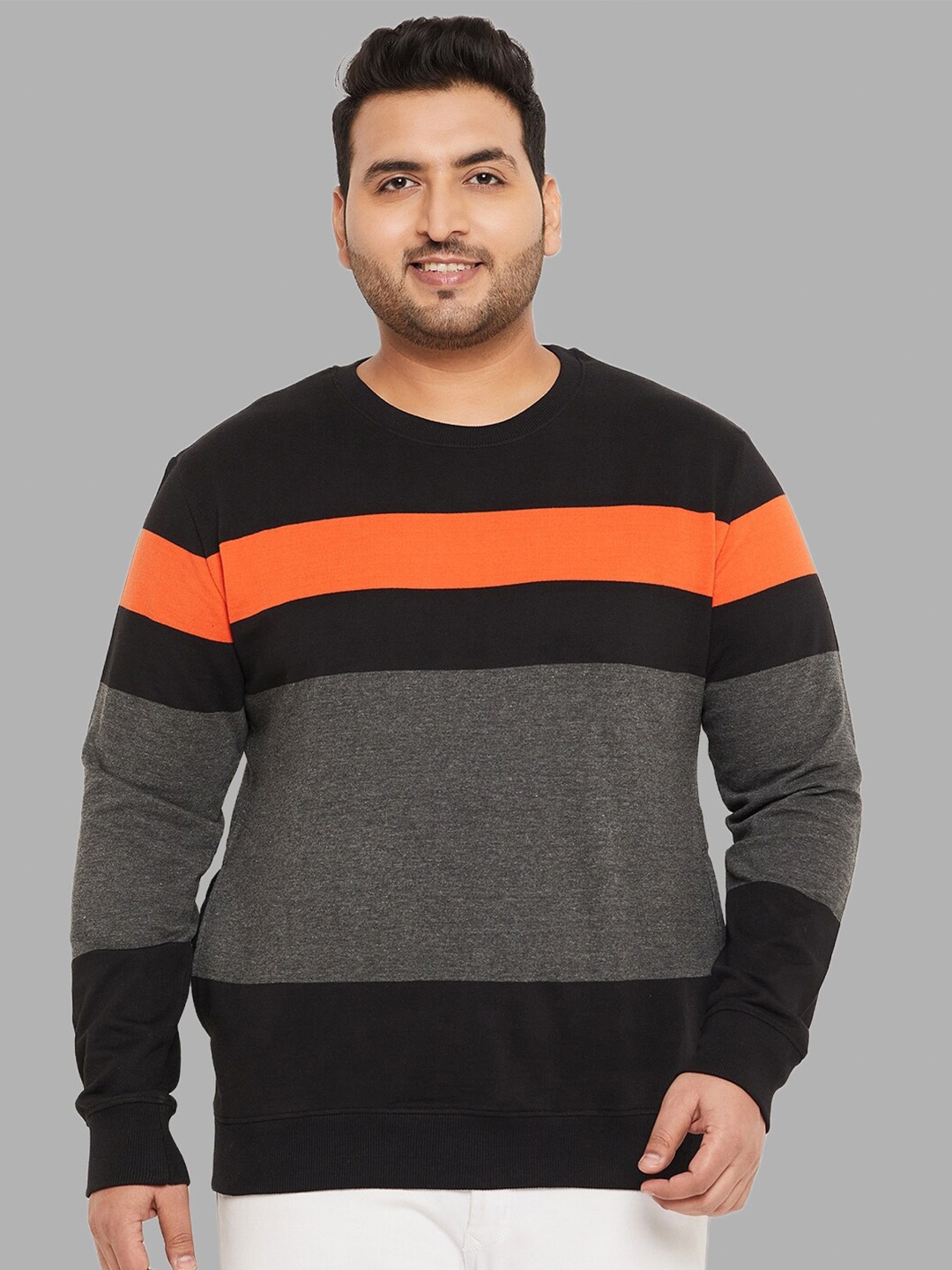 

AUSTIVO Colourblocked Fleece Sweatshirt, Black