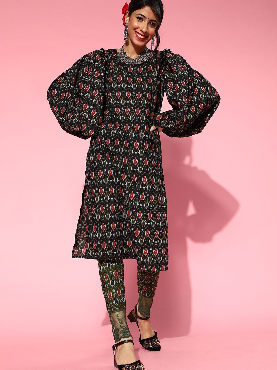 

AKS Couture Ethnic Motifs Printed Straight Pure Cotton Kurta With Trousers, Black
