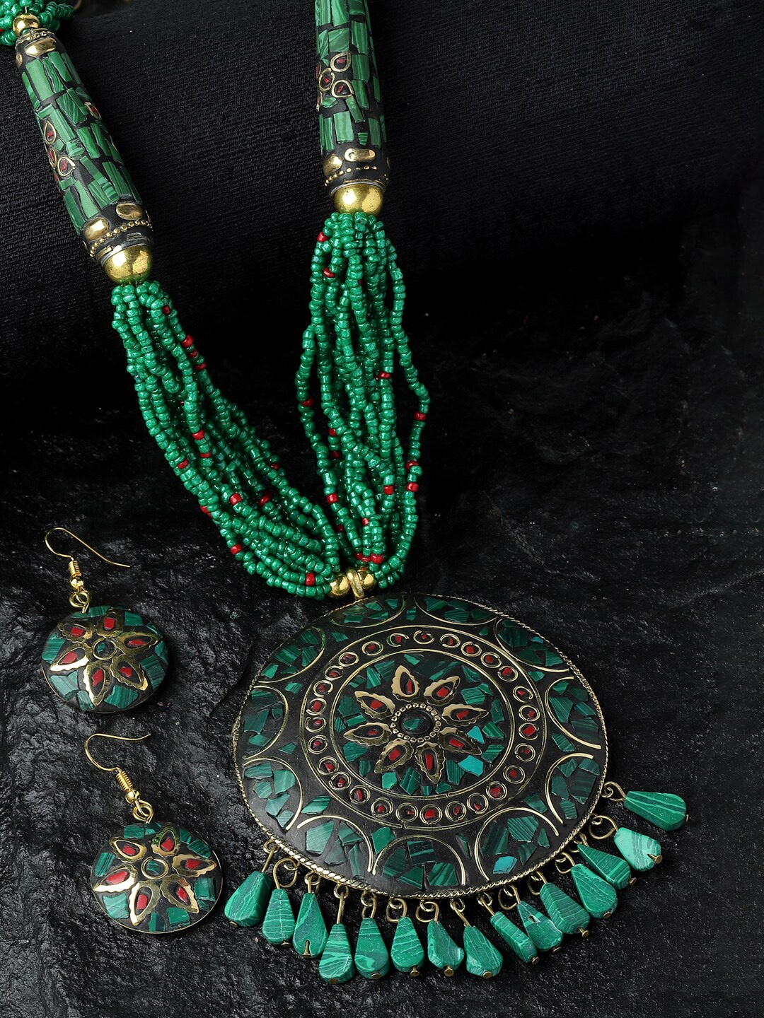 

Shining Diva Gold-Plated Crystal Studded & Beaded Jewellery Set