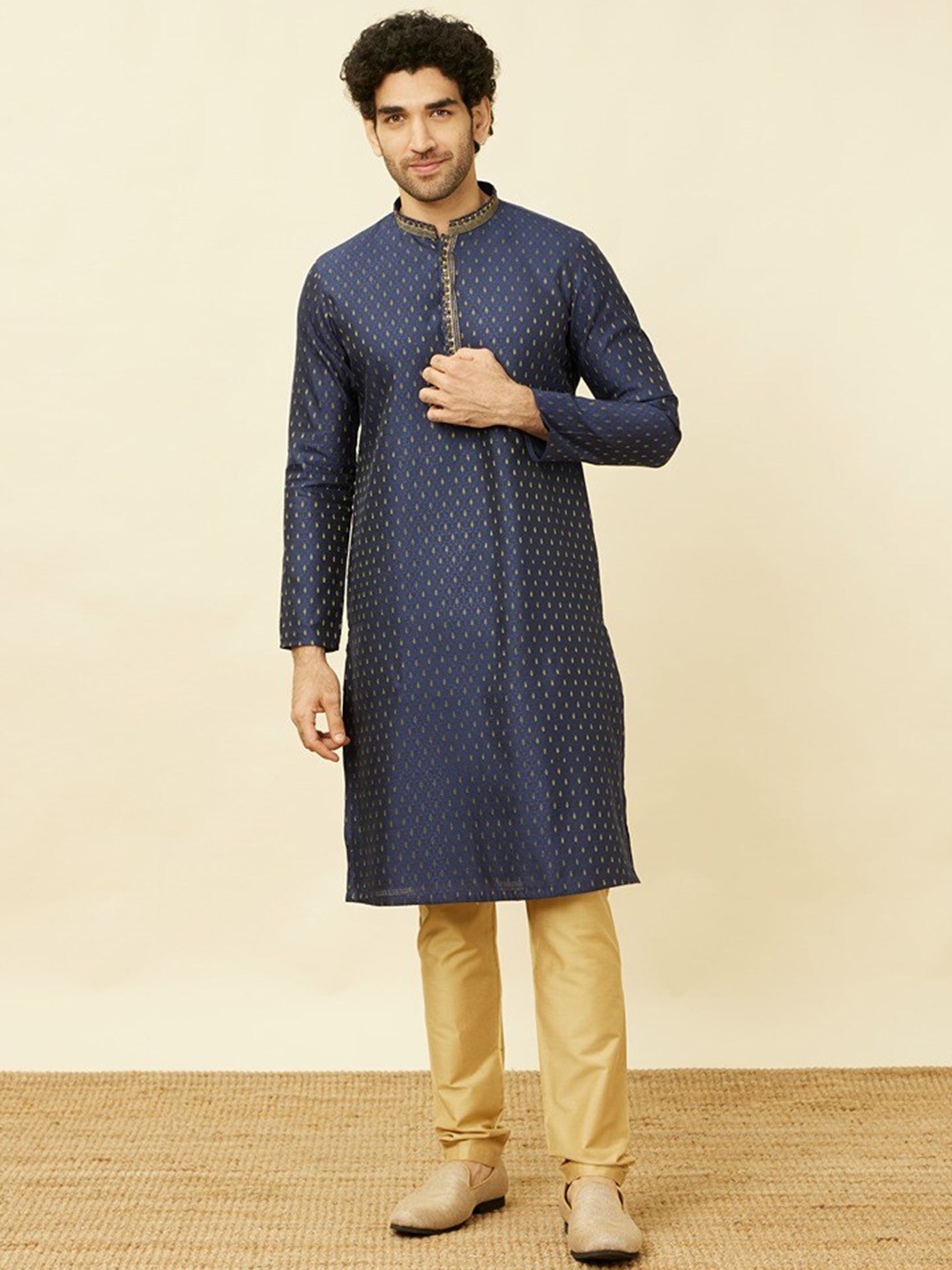 

Manyavar Mandarin Collar Kurta with Pyjamas, Blue