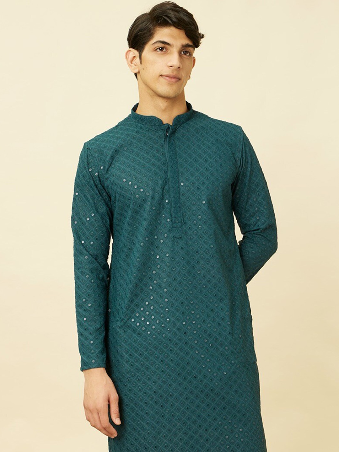 

Manyavar Ethnic Motifs Embroidered Sequinned Kurta with Pyjamas, Blue