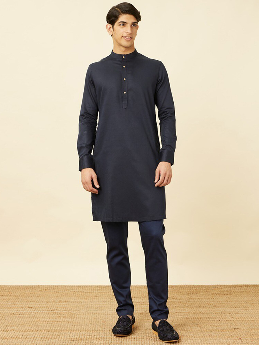

Manyavar Pure Cotton Kurta with Pyjamas, Navy blue