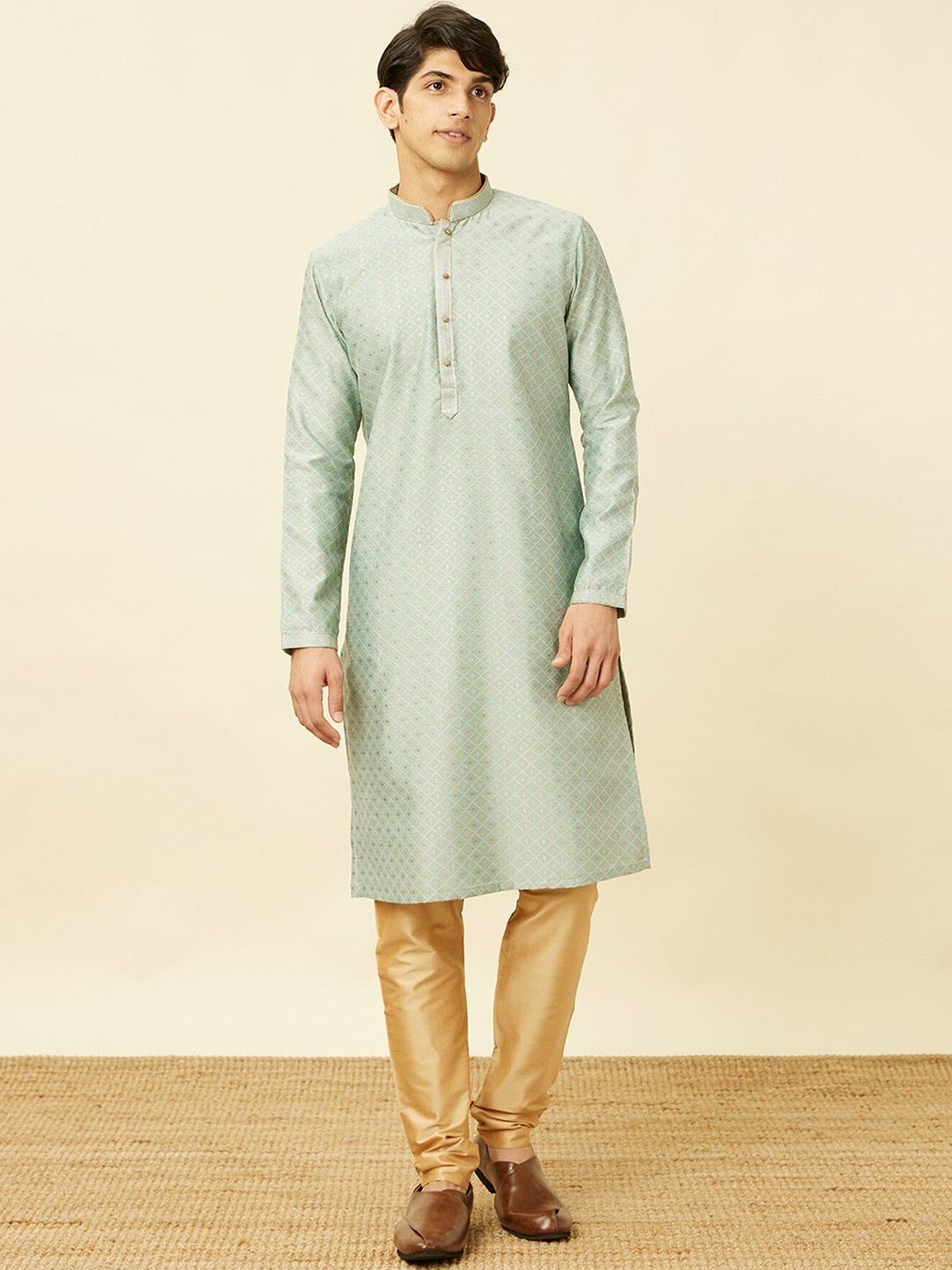 

Manyavar Ethnic Motifs Printed Mandarin Collar Thread Work Kurta & Pyjamas, Green