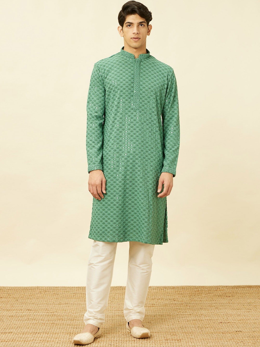 

Manyavar Ethnic Motifs Embroidered Thread Work Kurta with Pyjamas, Green