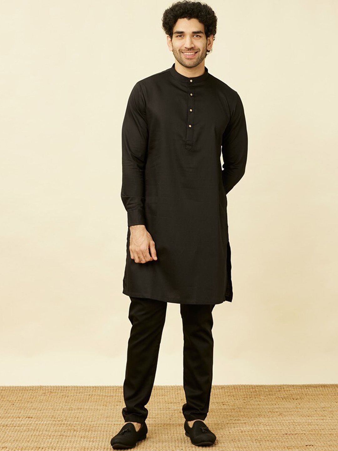 

Manyavar Pure Cotton Kurta with Pyjamas, Black