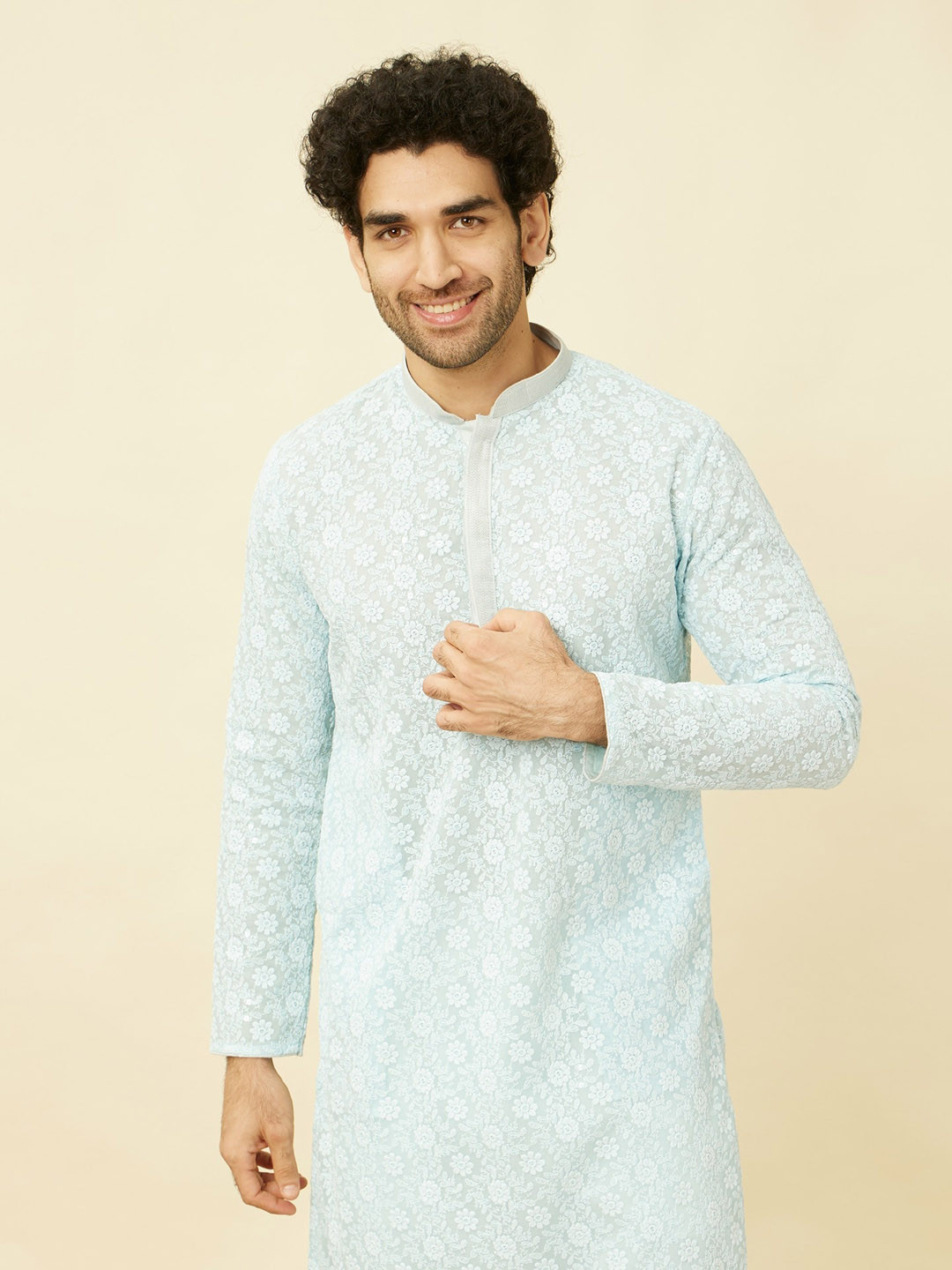 

Manyavar Floral Chikankari Embroidered Regular Thread Work Kurta With Pyjamas, Blue