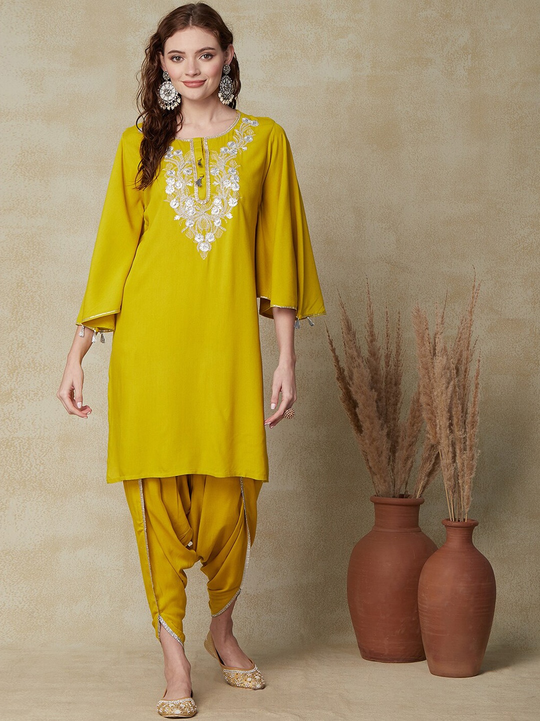 

FASHOR Floral Yoke Design Flared Sleeves Thread Work Straight Kurta with Dhoti Pants, Yellow