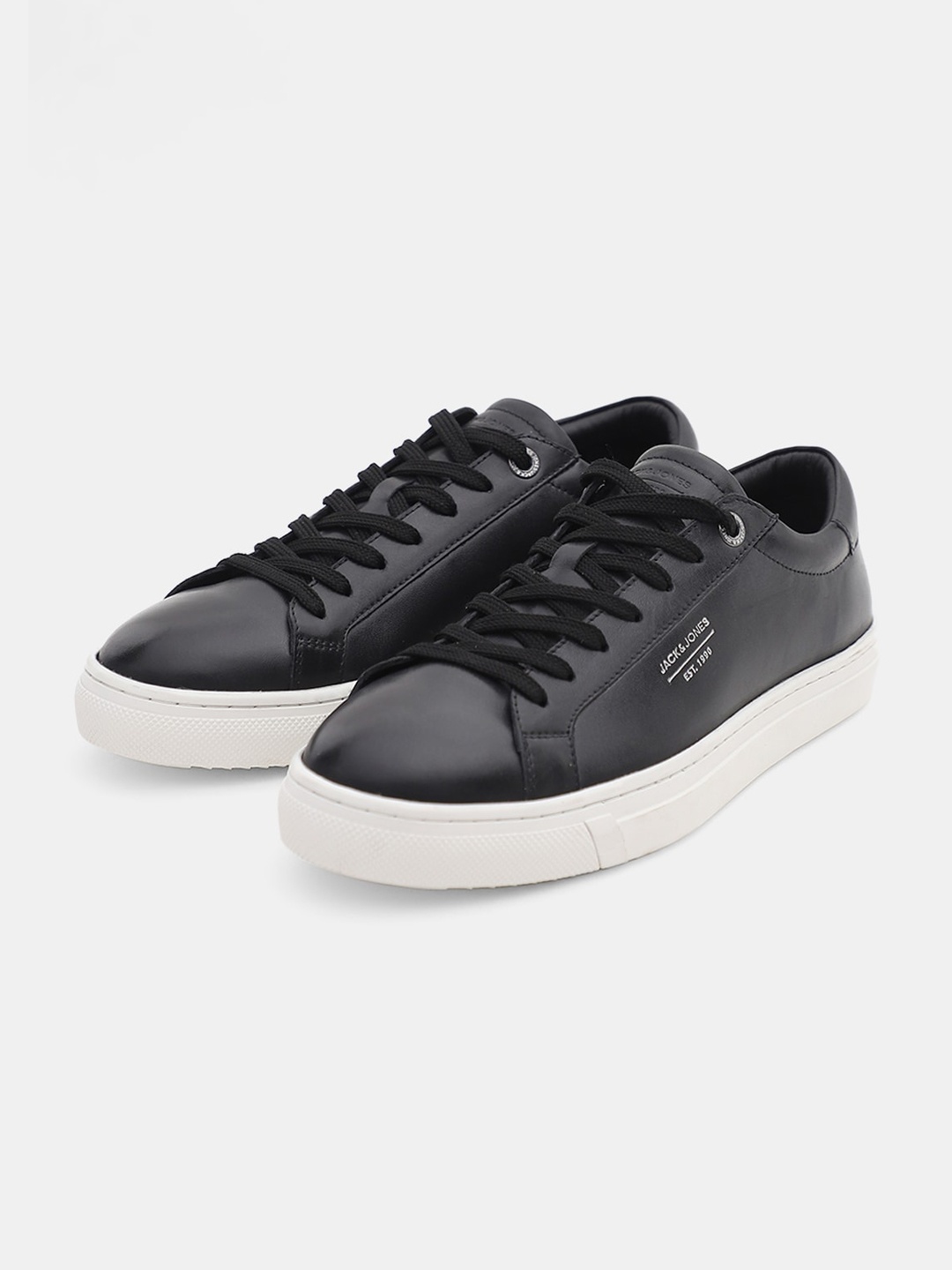 

Jack & Jones Men Leather Lace-Up Sneakers, Black