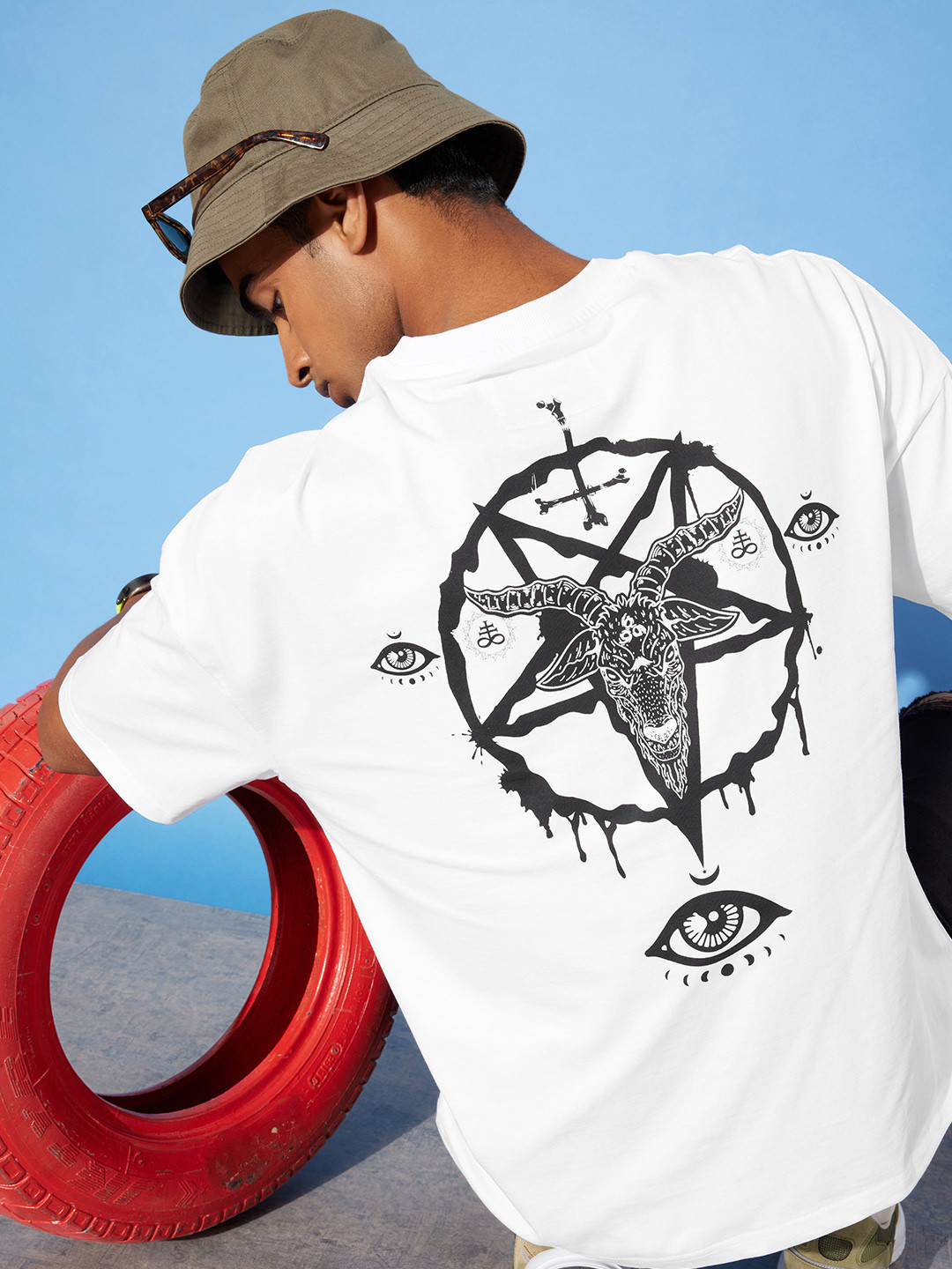 

Stormborn Men Printed Pure Cotton Oversized Drop-Shoulder T-shirt, White