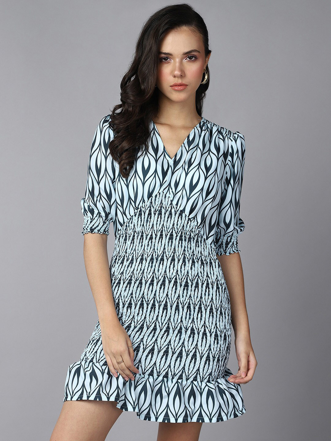 

Roadster Geometric Printed Puff Sleeves Empire Mini Dress, Blue