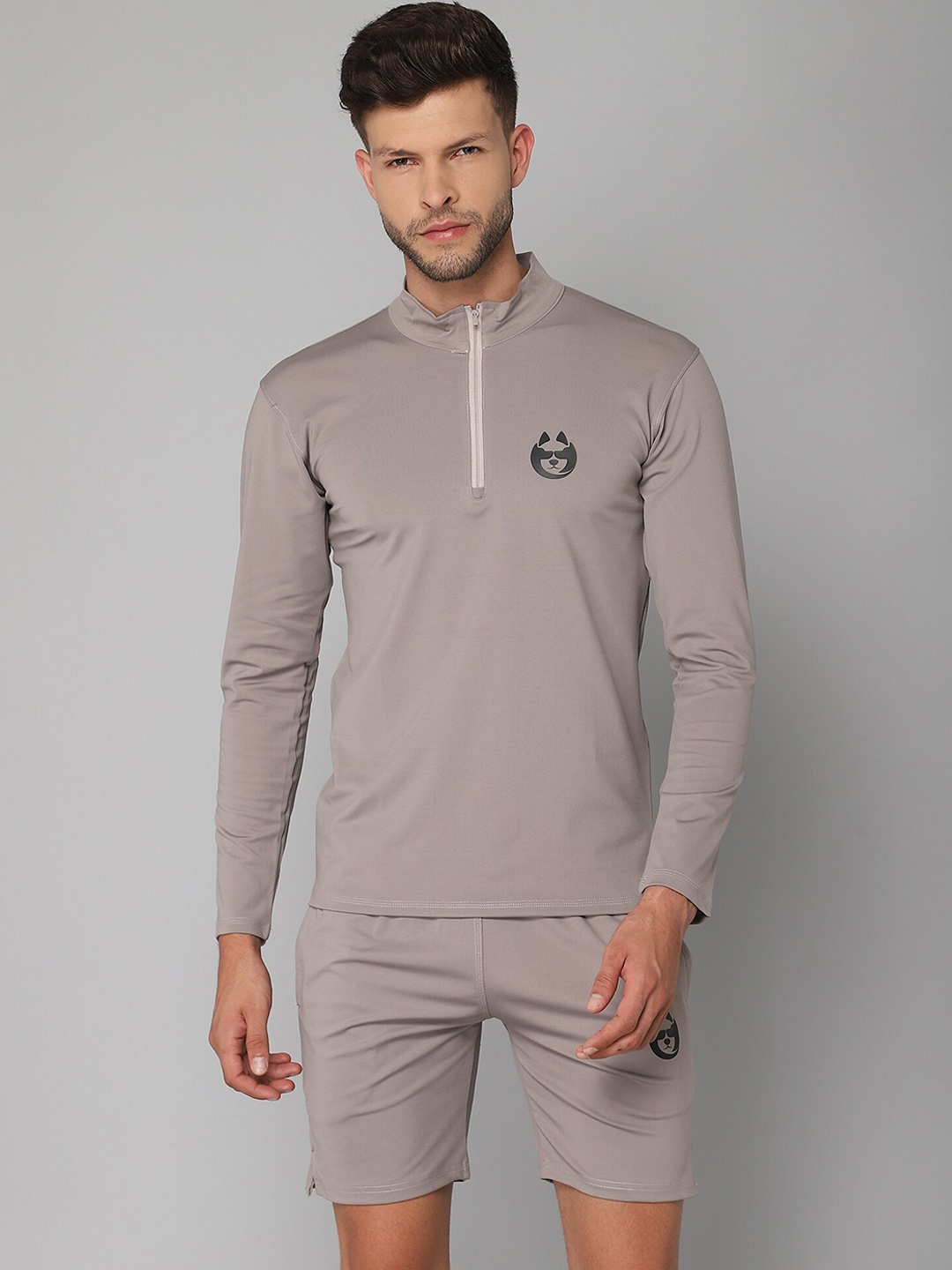 

DANZA-SON Mock Collar T-shirt & Shorts, Grey