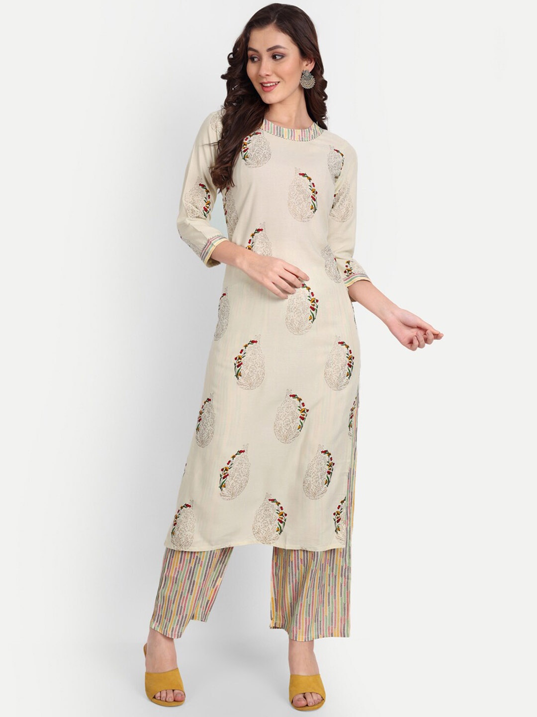 

TREND ME Floral Printed Kurta with Palazzos, Beige