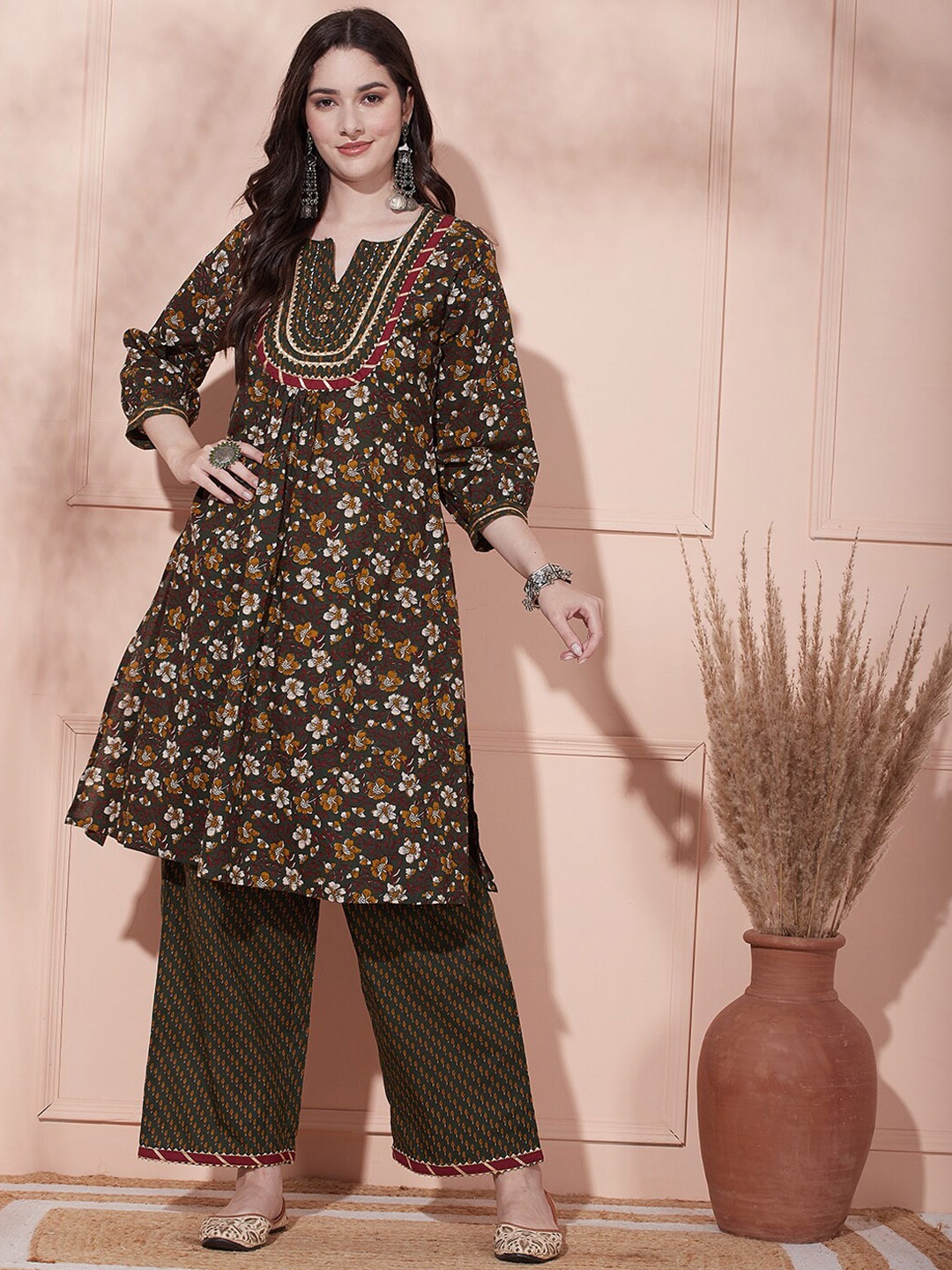 

FASHOR Floral Printed Puff Sleeves Gotta Patti Pure Cotton A-Line Kurta with Palazzos, Green