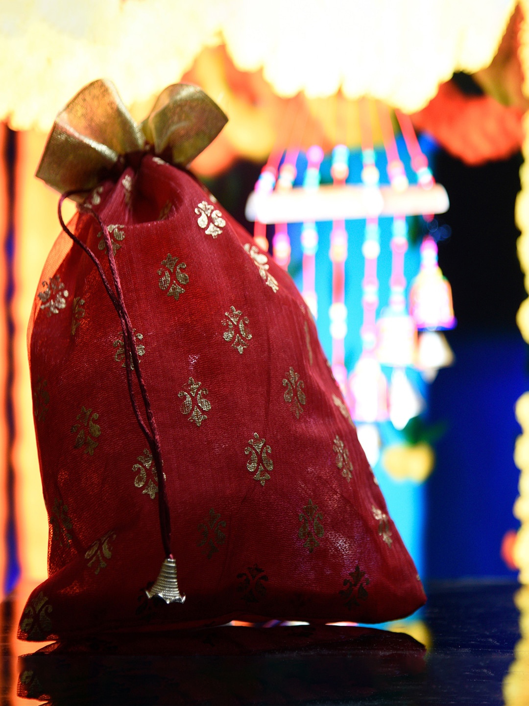 

Kuber Industries Maroon 6-Pieces Printed Potli Organisers