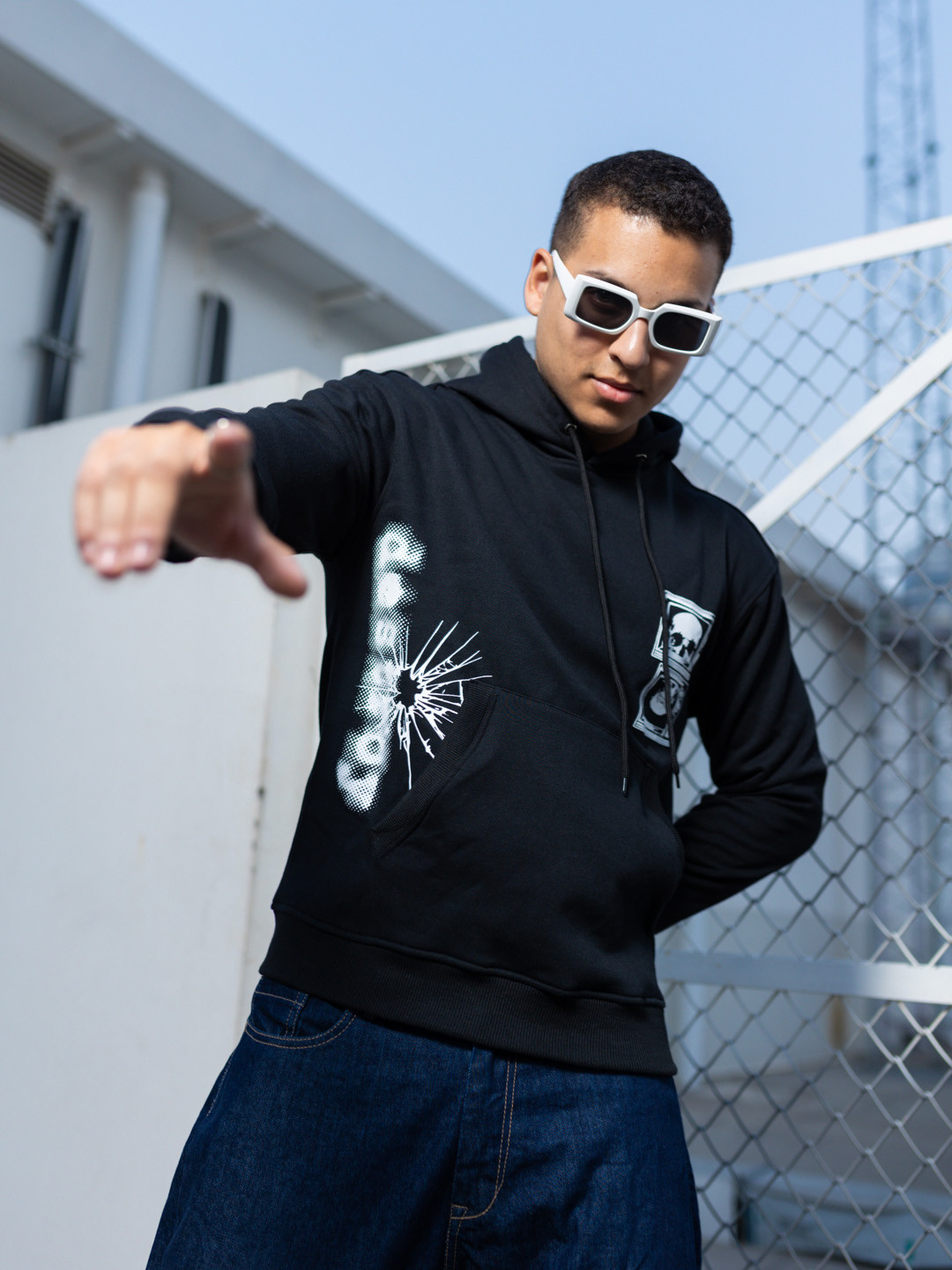 

UNRL Graphic Printed Hooded Sweatshirt, Black