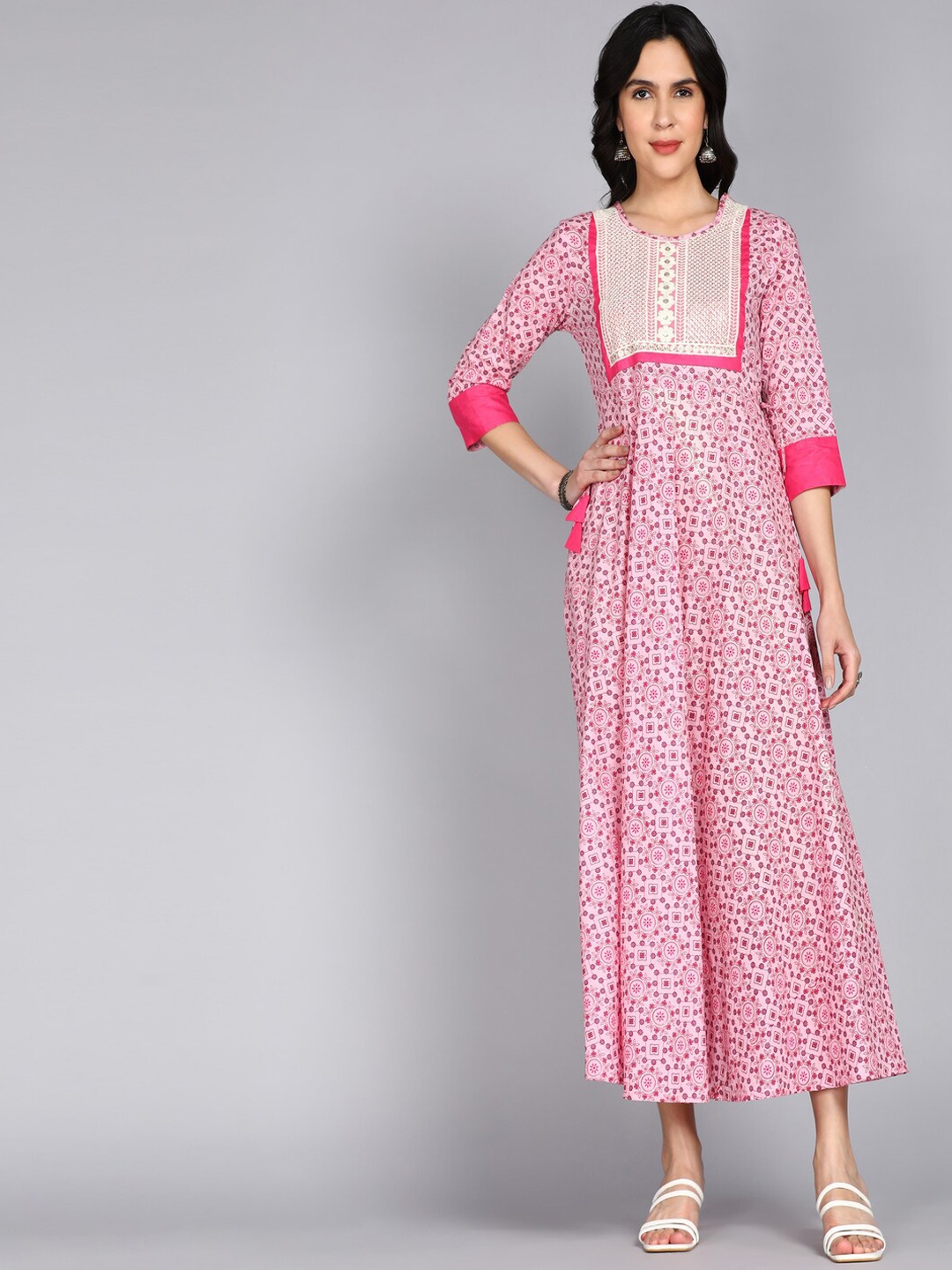 

ftDiva Floral Printed Embroidered & Sequined Fit & Flare Ethnic Dress, Pink