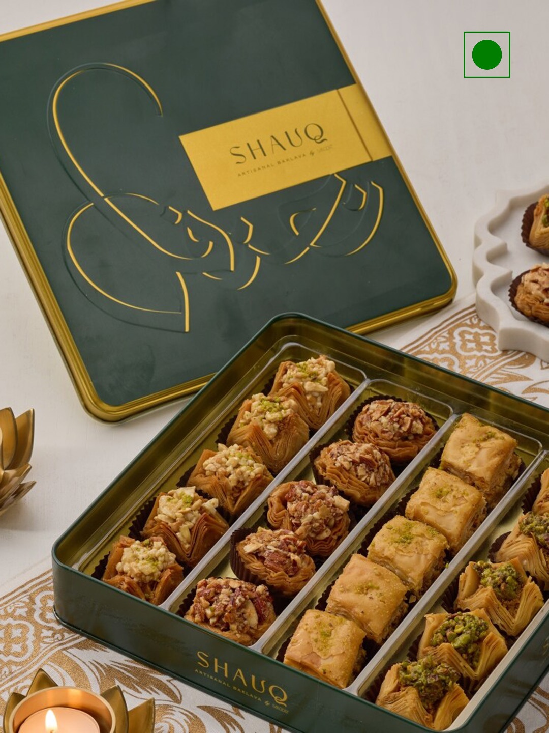 

SMOOR Shauq Baklava Tin-440 gms, Green