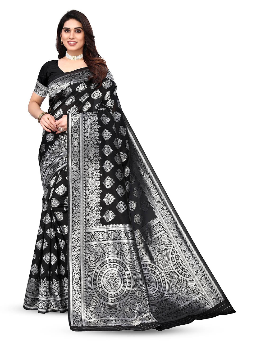 

Varanga Ethnic Motifs Woven Design Zari Banarasi Saree, Black