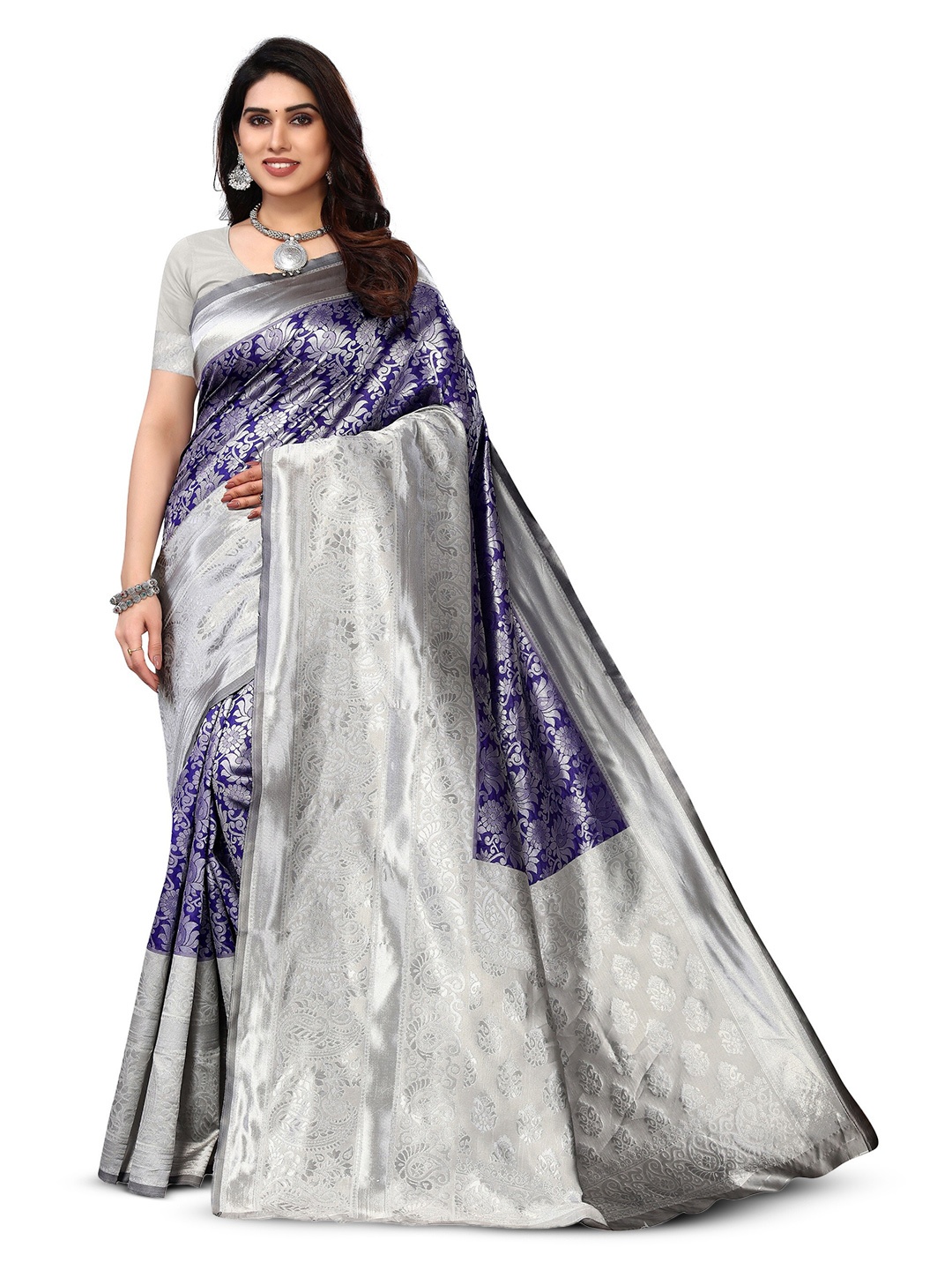 

Varanga Ethnic Motifs Woven Design Zari Art Silk Banarasi Saree, Navy blue