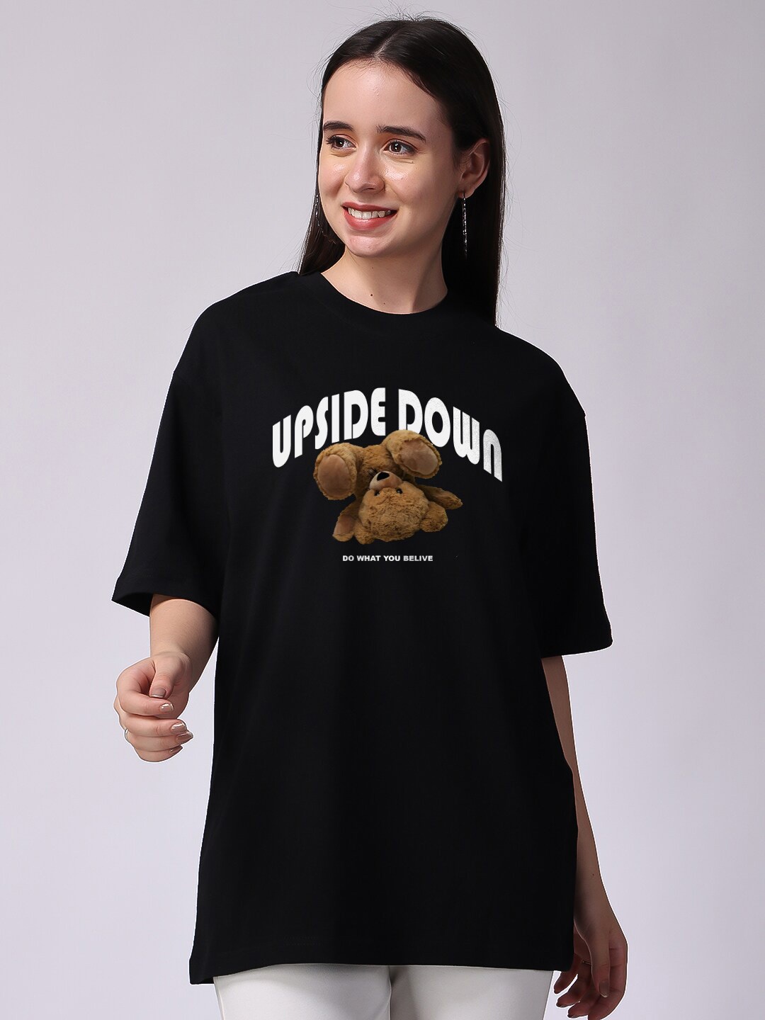 

The Label Bar Typography Printed Drop-Shoulder Sleeves Cotton Oversized T-shirt, Black