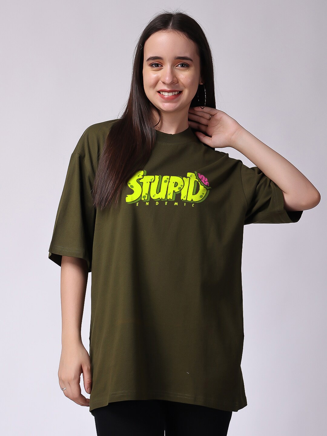 

The Label Bar Typography Printed Drop-Shoulder Sleeves Cotton Oversized T-shirt, Olive