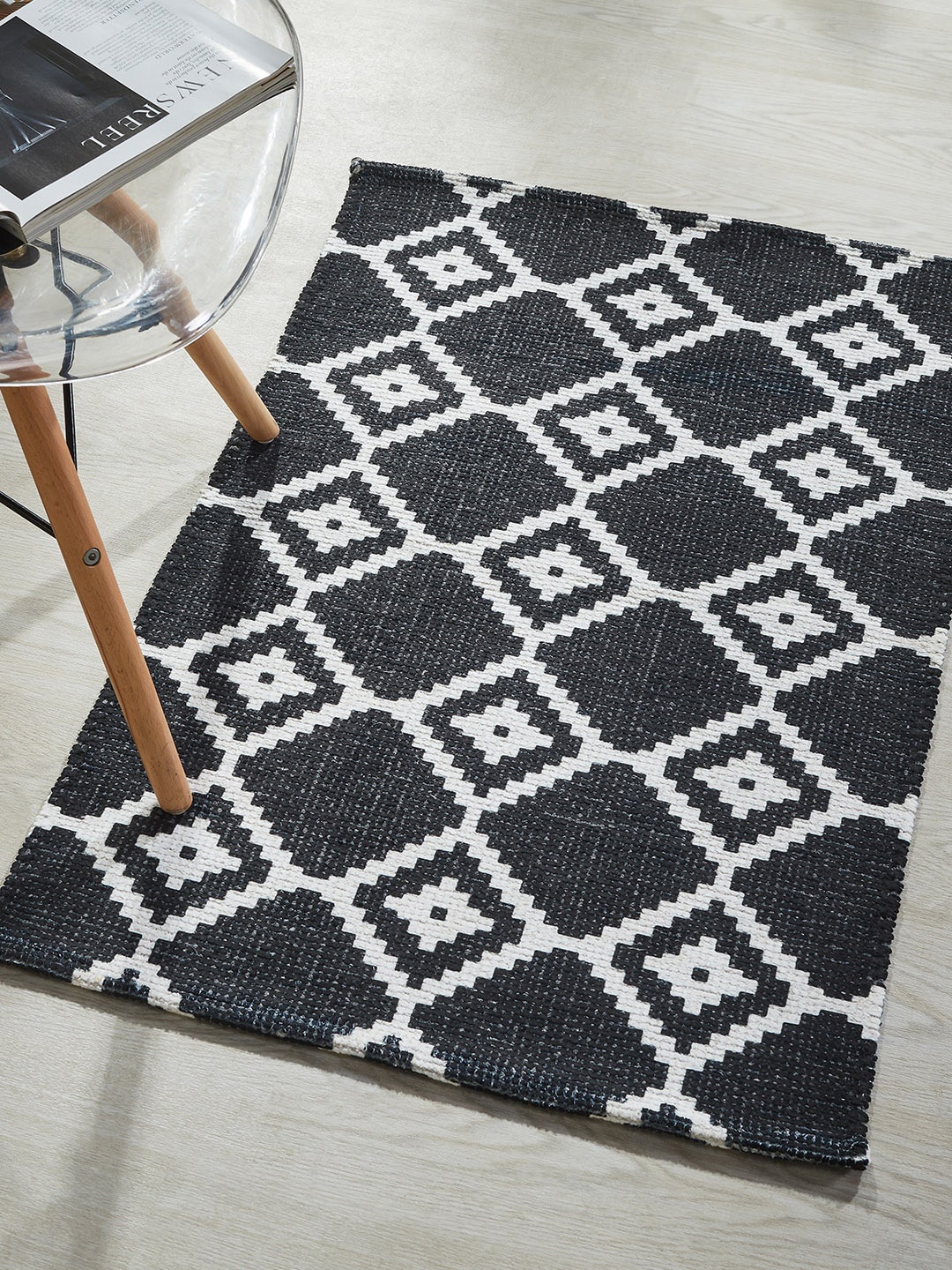 

Mona B Black & White Printed Vintage Anti-Skid Dhurrie Carpet