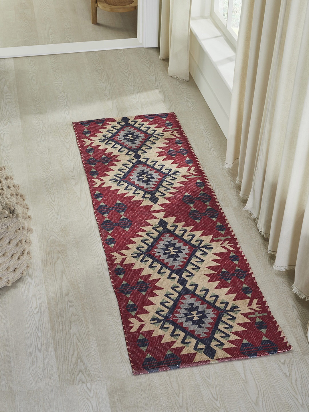 

Mona B Maroon & Beige Geometric Printed Vintage Floor Runner