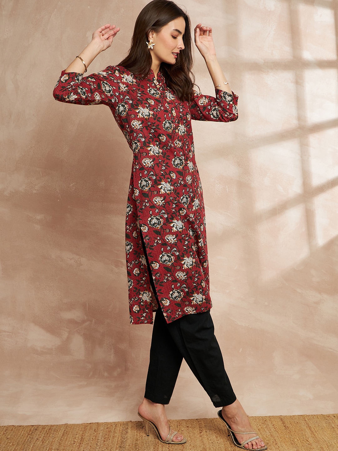 

all about you Floral Printed Straight Pure Cotton Kurta, Red