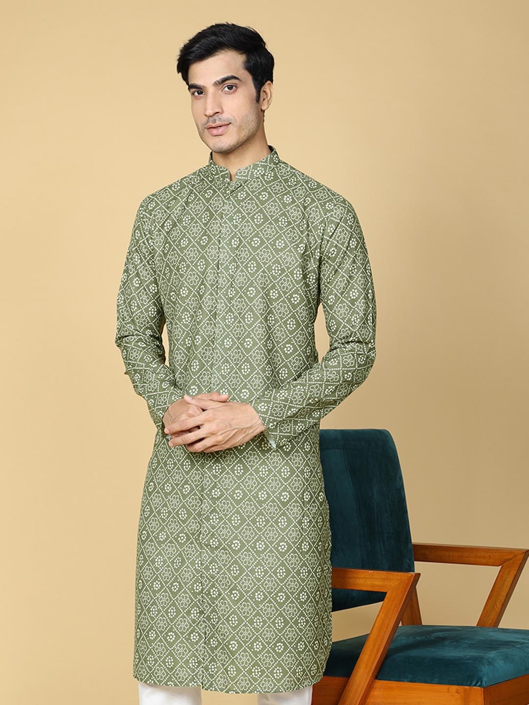 

TABARD Bandhani Printed Mandarin Collar Pure Cotton Straight Kurta, Green